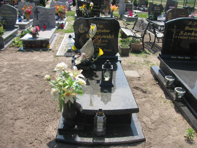 Grób Władysław Koreniewski